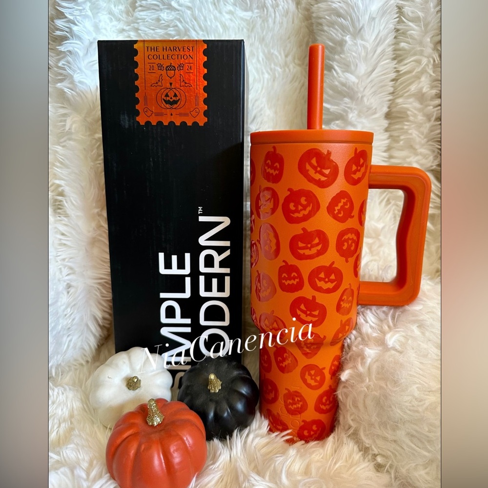 Simple Modern Jack o Lantern Trek Signature 40oz - Picture 1 of 1